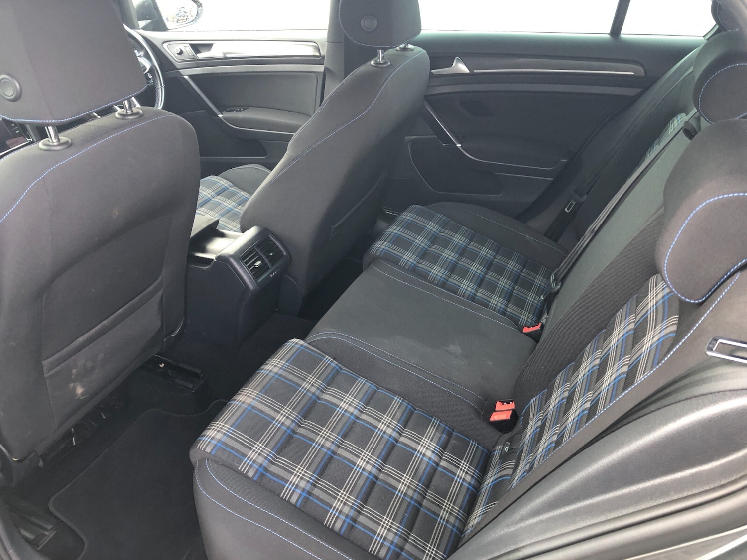 Used Volkswagen Golf 2018 for sale - 77005111: Photo 21