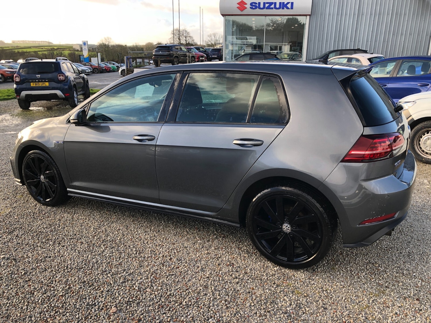 Used Volkswagen Golf 2018 for sale - 77005111: Photo 4