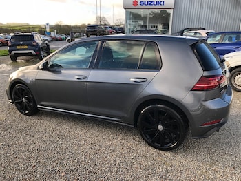 Used Volkswagen Golf 2018 for sale - 77005111: Photo