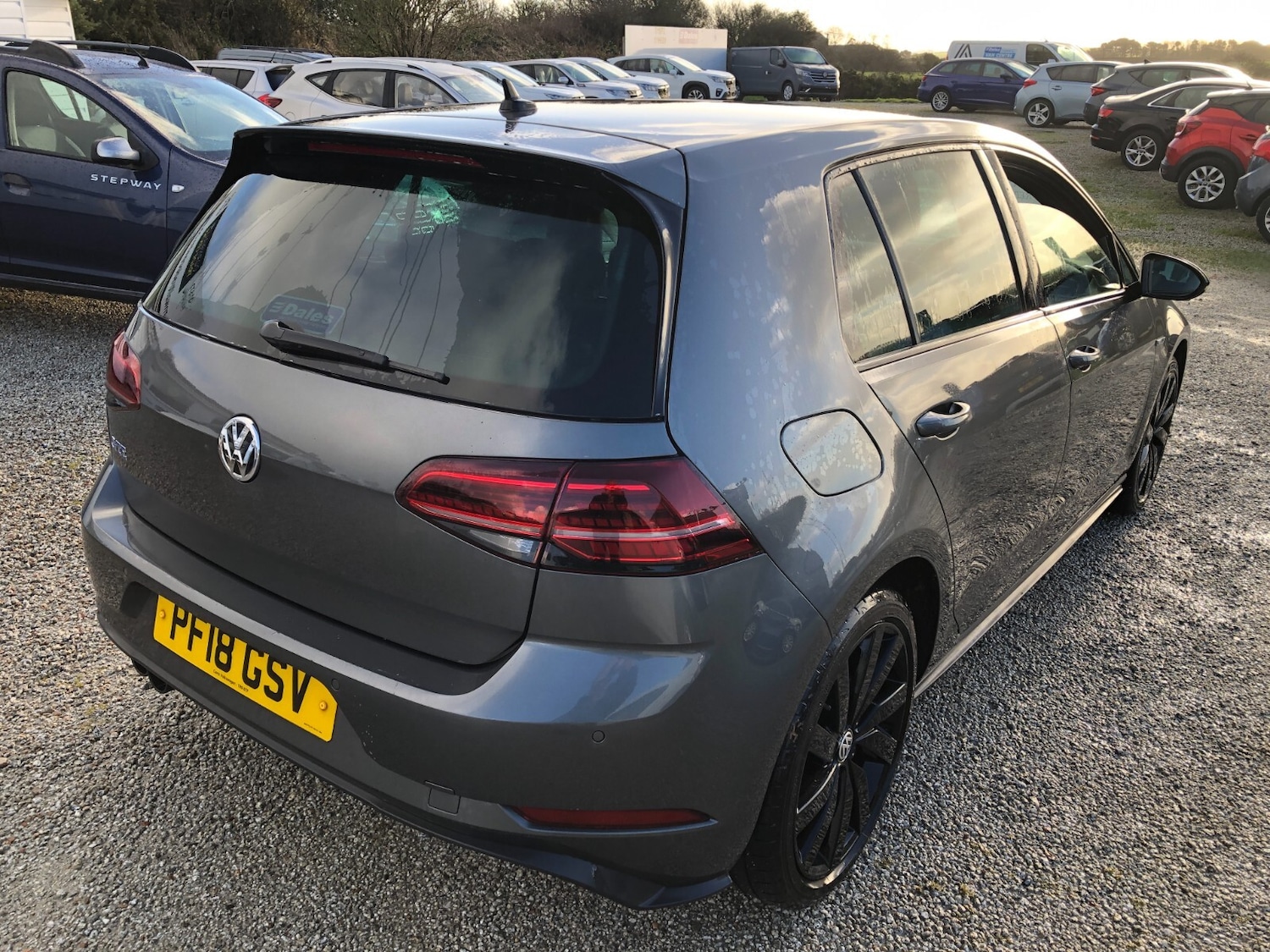 Used Volkswagen Golf 2018 for sale - 77005111: Photo 5