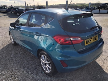 Used Ford Fiesta 2017 for sale - 77225051: Photo