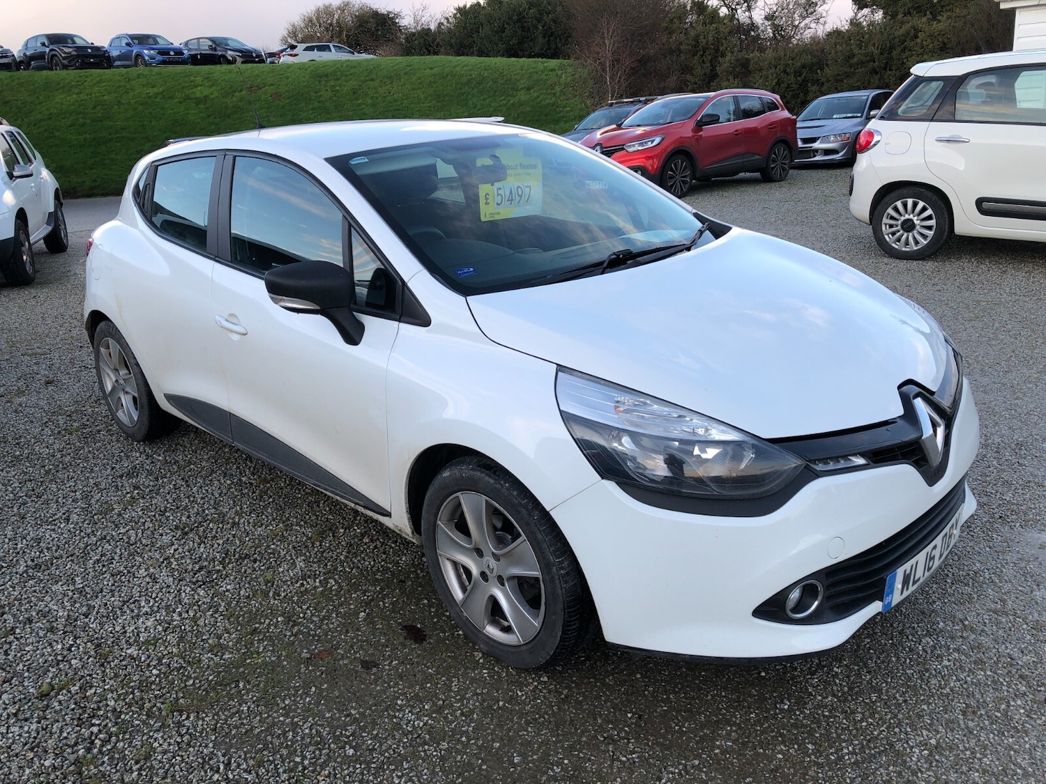 Used Renault Clio 2016 for sale - 76788116: Photo 1