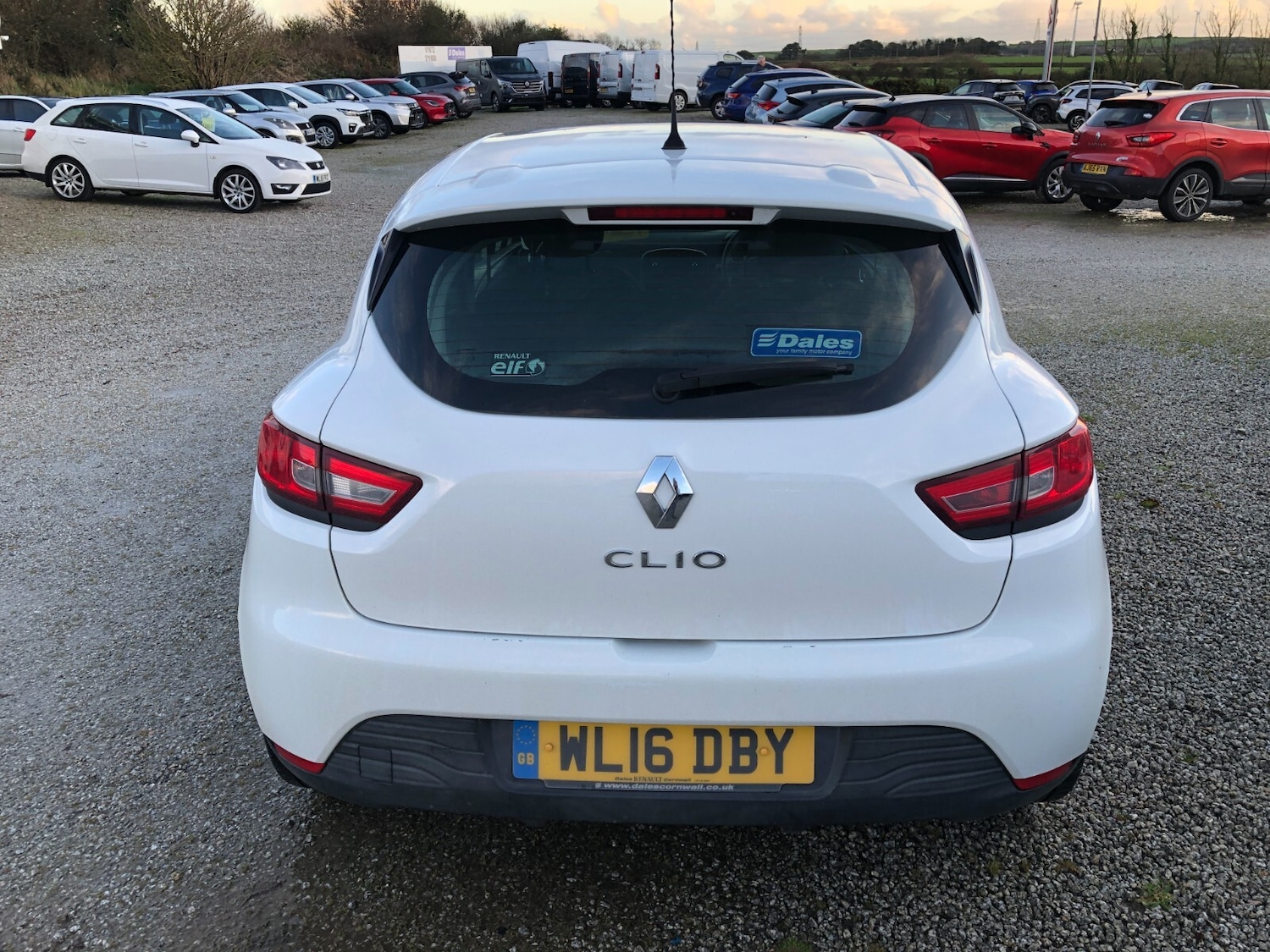 Used Renault Clio 2016 for sale - 76788116: Photo 3