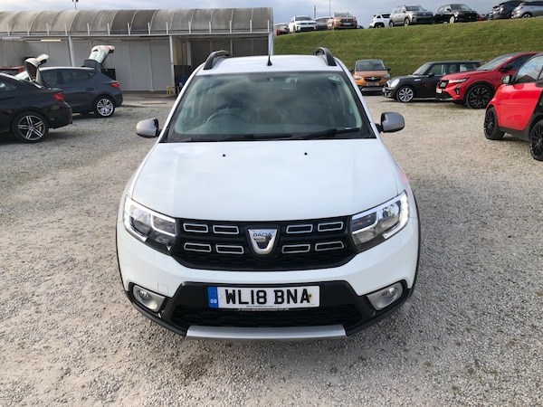 Used Dacia Sandero Stepway 2018 for sale - 76297455: Photo 1