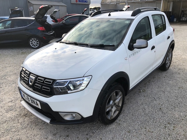 Used Dacia Sandero Stepway 2018 for sale - 76297455: Photo 3