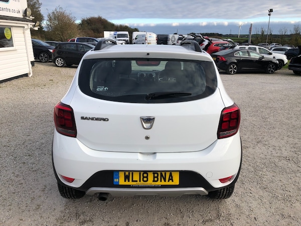 Used Dacia Sandero Stepway 2018 for sale - 76297455: Photo 6