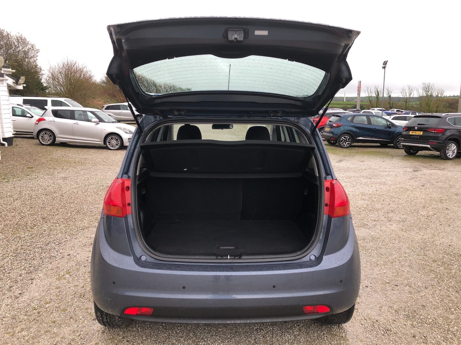 Used Kia Venga 2018 for sale - 76404753: Photo 9
