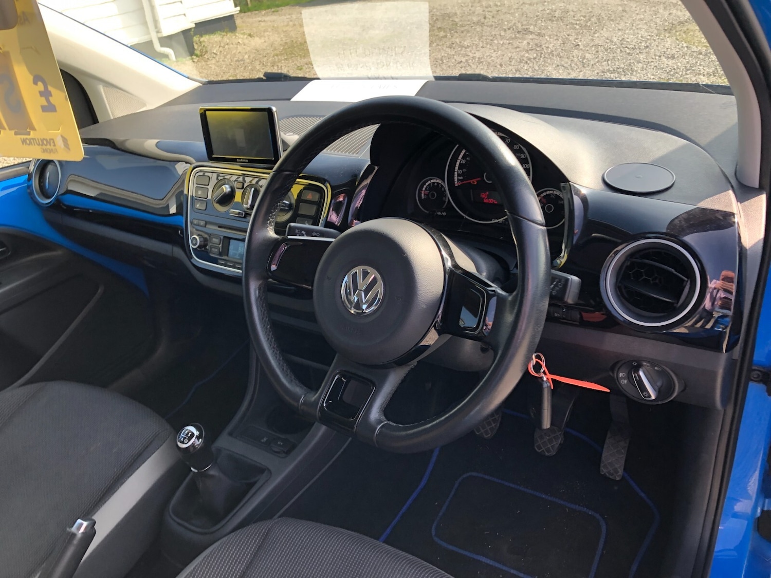 Used Volkswagen up! 2015 for sale - 77745870: Photo 8