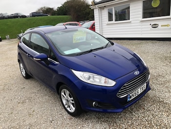 Used Ford Fiesta 2015 for sale - 76479892: Photo