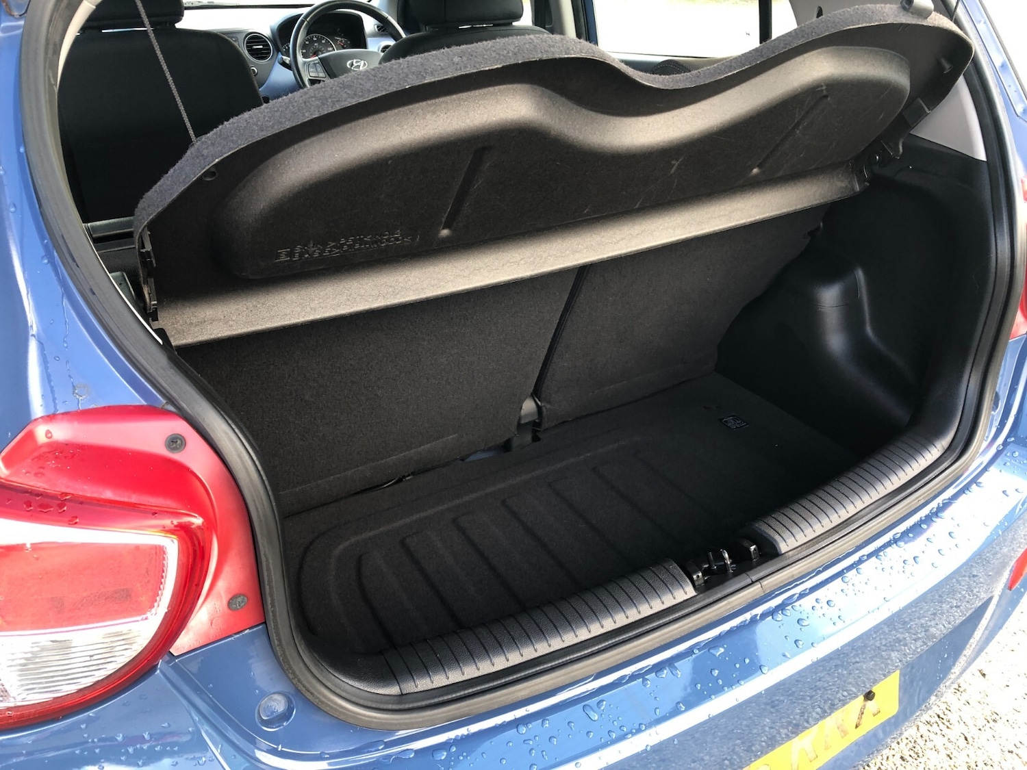 Used Hyundai i10 2015 for sale - 77087564: Photo 9