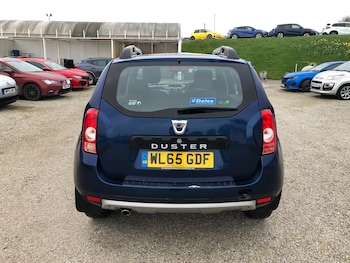 Used Dacia Duster 2015 for sale - 77673876: Photo