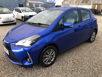 Used Toyota Yaris 2018 for sale - 76684413: Photo