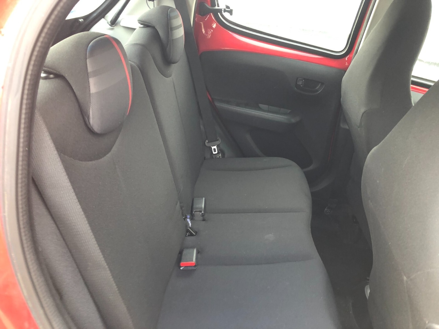 Used Peugeot 108 2015 for sale - 76428181: Photo 8