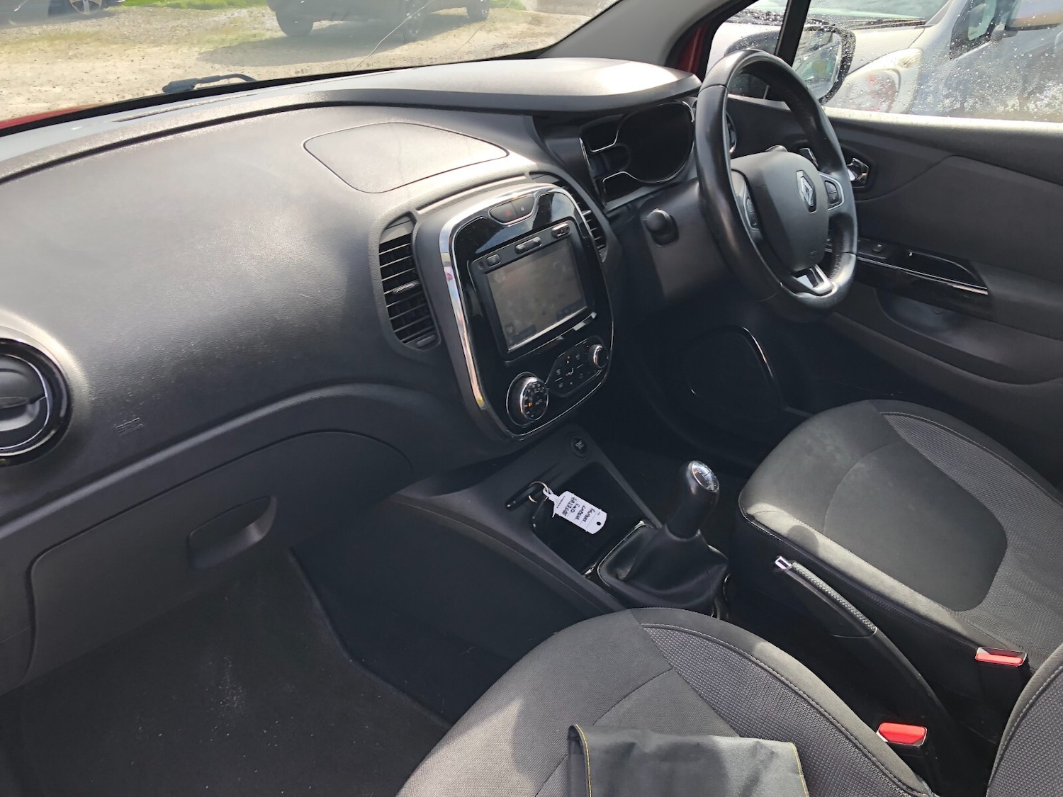 Used Renault Captur 2017 for sale - 76116809: Photo 13