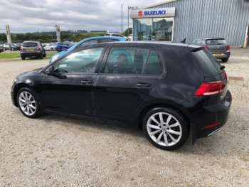 Used Volkswagen Golf 2018 for sale - 75442880: Photo