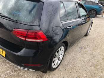 Used Volkswagen Golf 2018 for sale - 75442880: Photo
