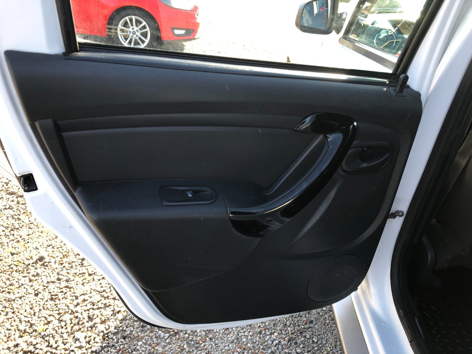 Used Dacia Duster 2015 for sale - 76780232: Photo 14