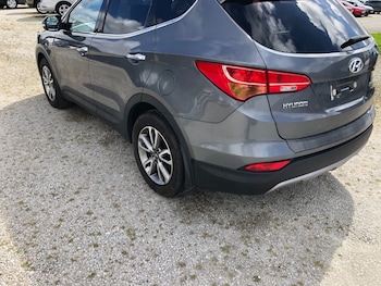 Used Hyundai Santa Fe 2014 for sale - 75783895: Photo