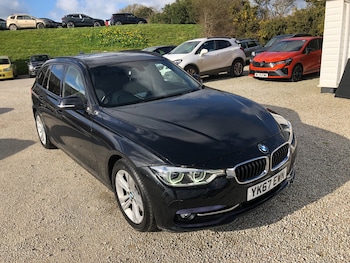 Used BMW 3 Series 2017 for sale - 77740104: Photo