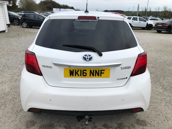 Used Toyota Yaris 2016 for sale - 76289885: Photo 4
