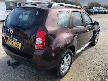 Used Dacia Duster 2016 for sale - 77803857: Photo
