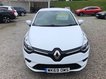 Used Renault Clio 2019 for sale - 76328293: Photo 2