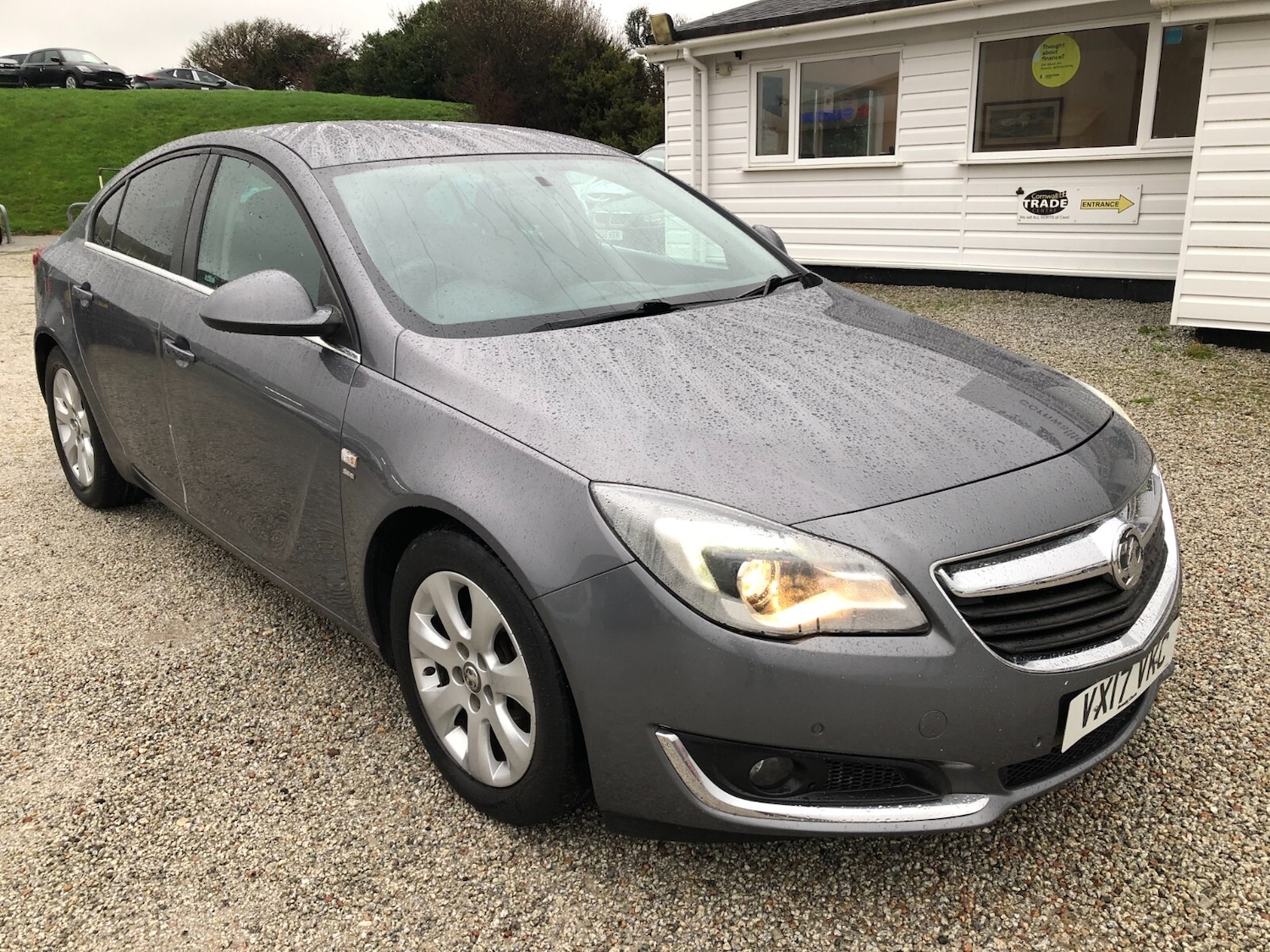 Used Vauxhall Insignia 2017 for sale - 76552431: Photo 1