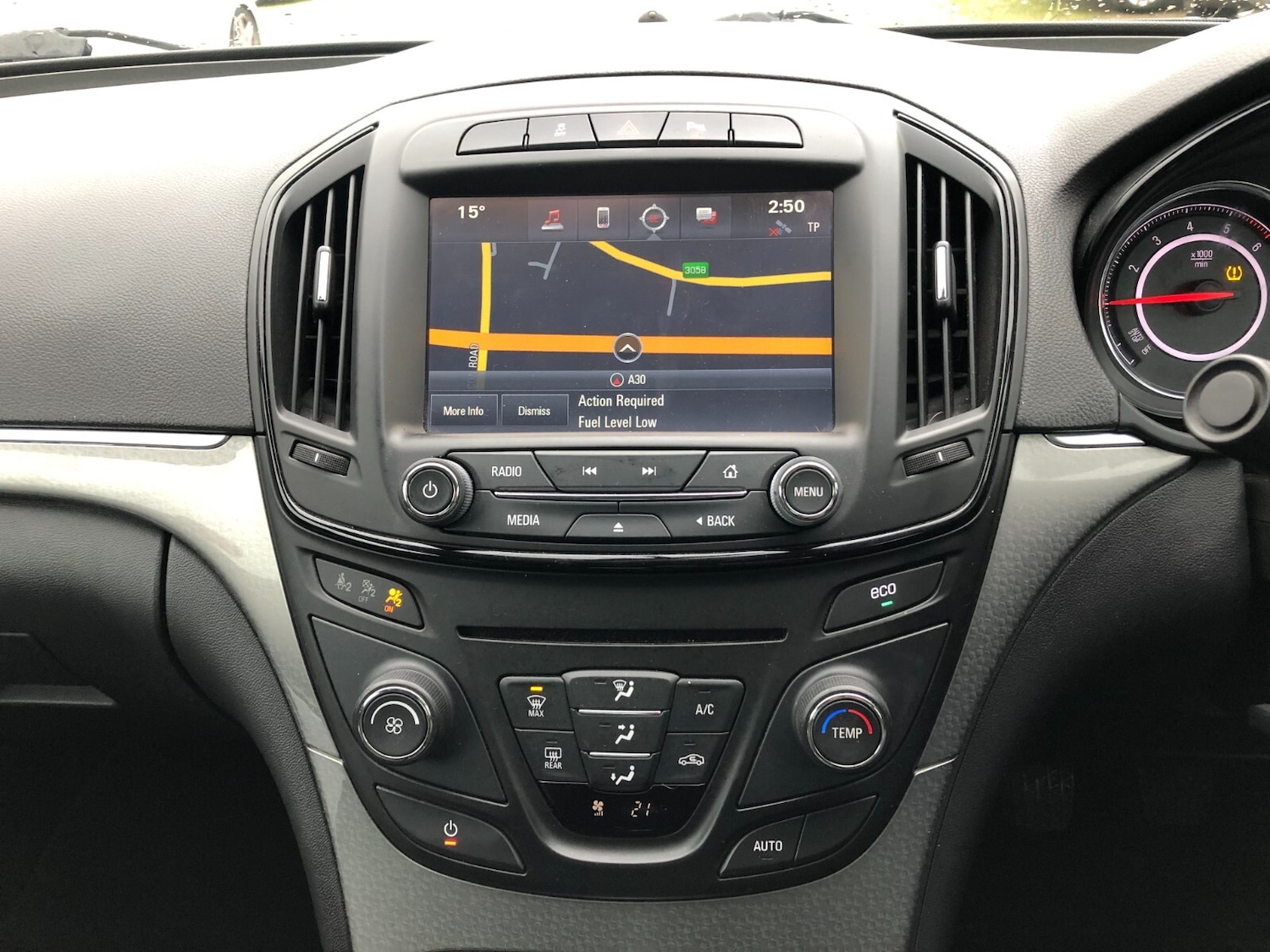 Used Vauxhall Insignia 2017 for sale - 76552431: Photo 12