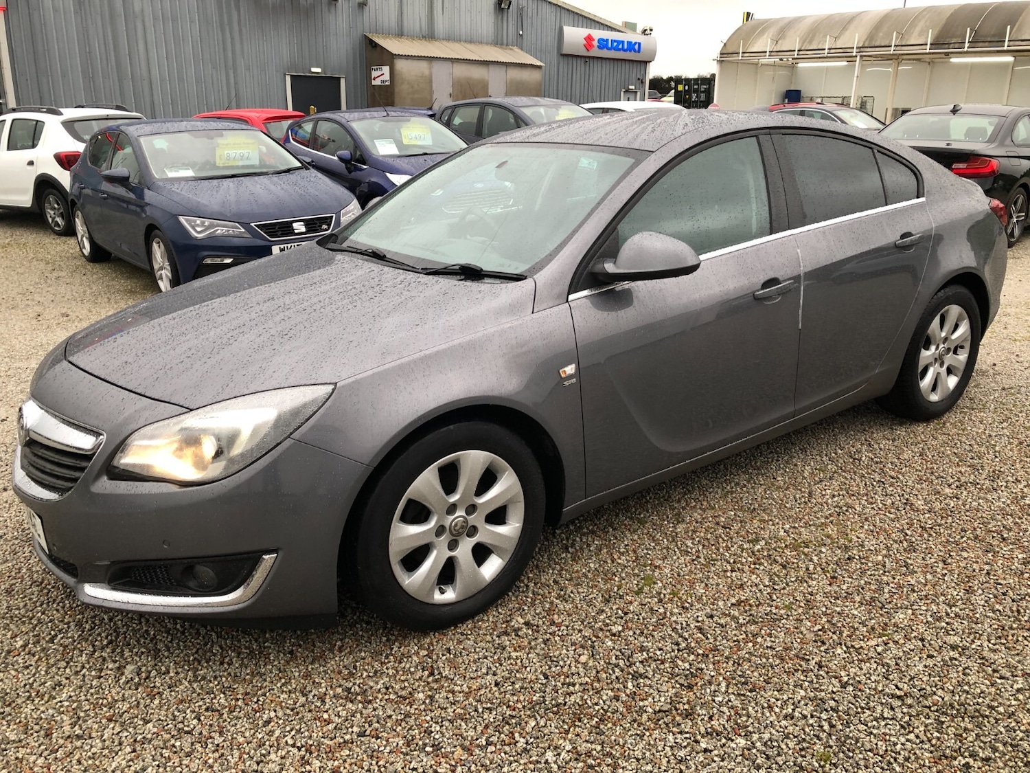 Used Vauxhall Insignia 2017 for sale - 76552431: Photo 2