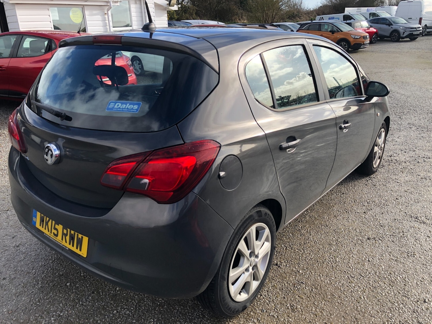 Used Vauxhall Corsa 2015 for sale - 77353800: Photo 3
