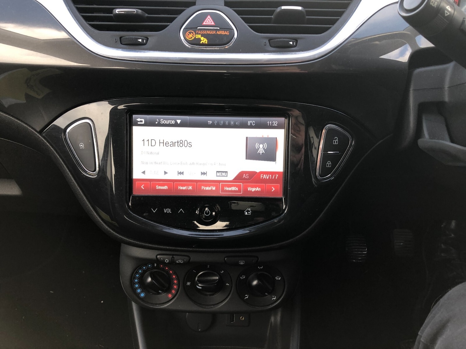 Used Vauxhall Corsa 2015 for sale - 77353800: Photo 6