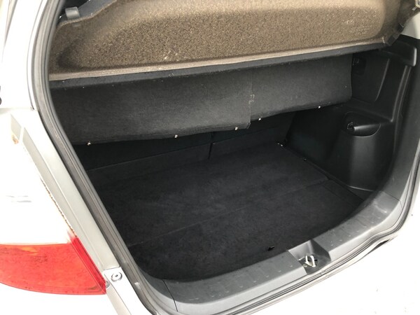 Used Honda Jazz 2010 for sale - 76241750: Photo 10