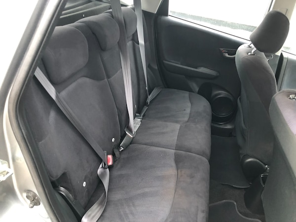 Used Honda Jazz 2010 for sale - 76241750: Photo 17
