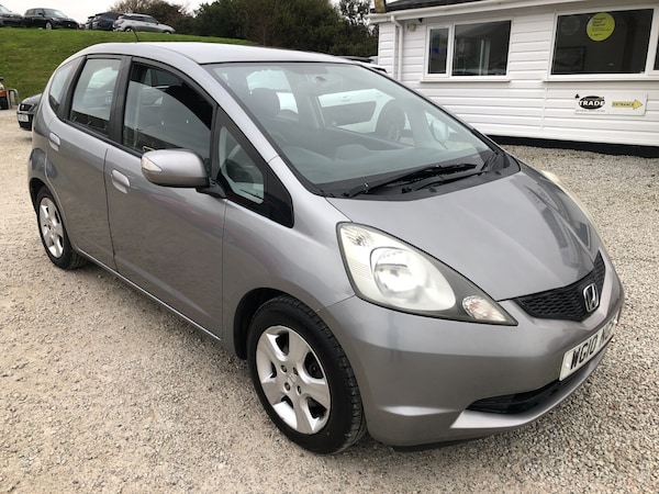 Used Honda Jazz 2010 for sale - 76241750: Photo 1
