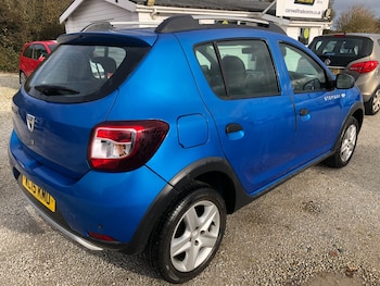 Used Dacia Sandero Stepway 2015 for sale - 76459002: Photo