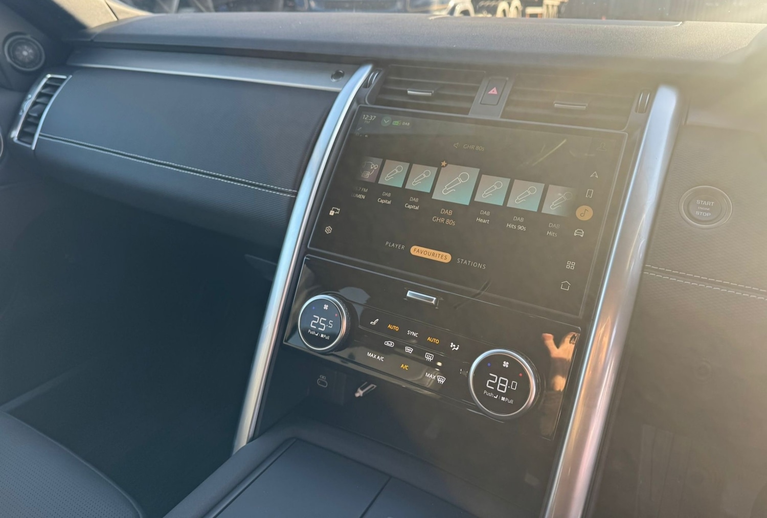 Used Land Rover Discovery 2024 for sale - 76707209: Photo 11