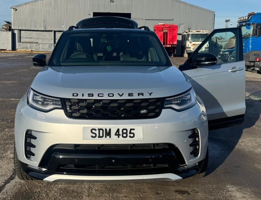 Used Land Rover Discovery 2024 for sale - 76707209: Photo 4