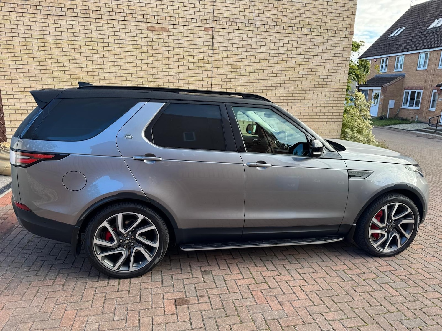 Used Land Rover Discovery 2019 for sale - 77393623: Photo 5
