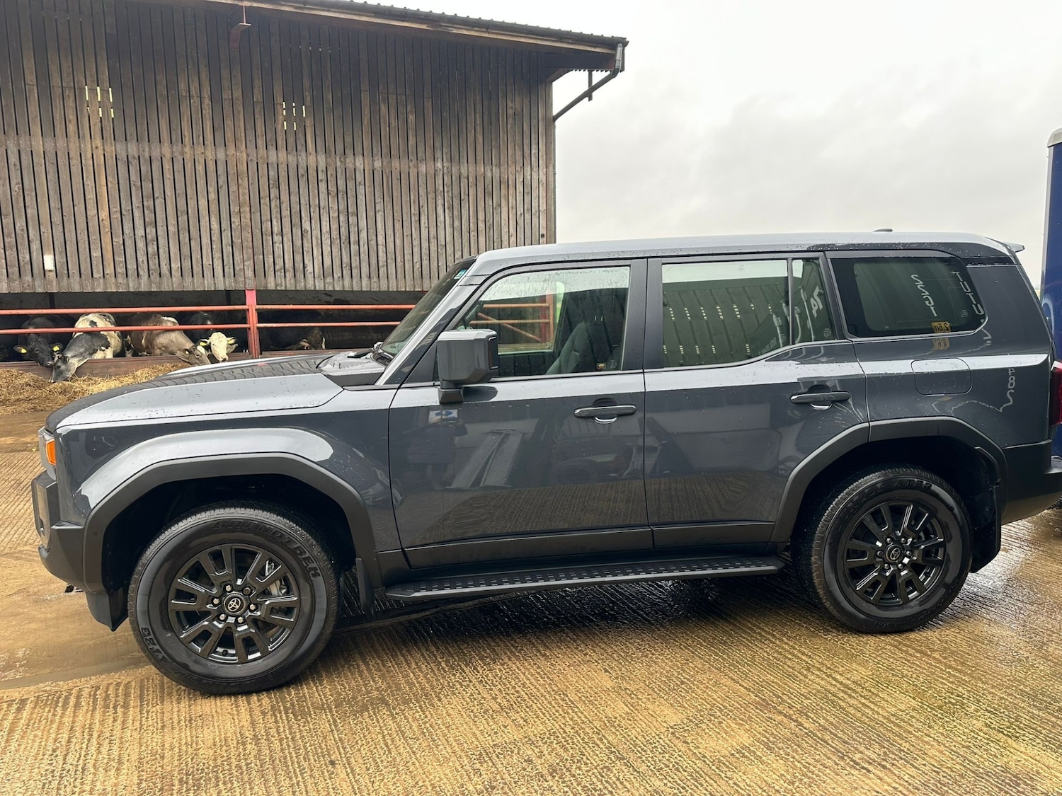 Used Toyota Land Cruiser 2025 for sale - 77687741: Photo 2