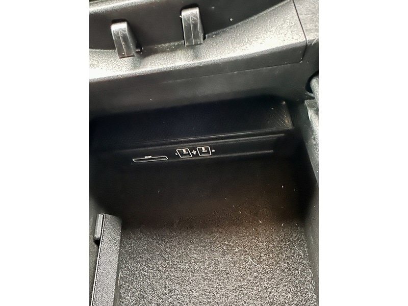 Used Mercedes-Benz C Class 2017 for sale - 76626861: Photo 23