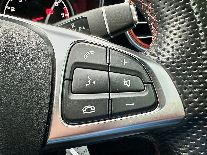 Used Mercedes-Benz C Class 2017 for sale - 76626861: Photo 40