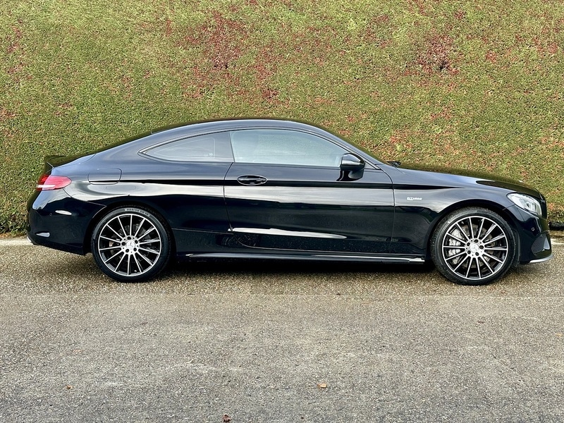 Used Mercedes-Benz C Class 2017 for sale - 76626861: Photo 5