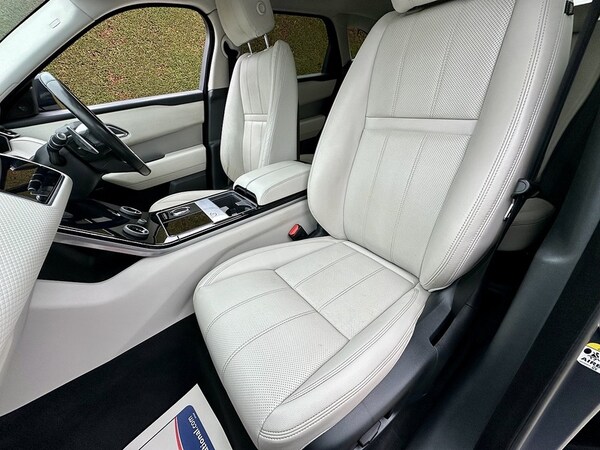 Used Land Rover Range Rover Velar 2018 for sale - 76274441: Photo 27