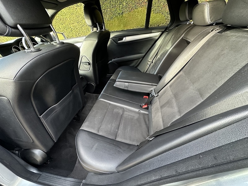Used Mercedes-Benz C Class 2014 for sale - 76655503: Photo 17