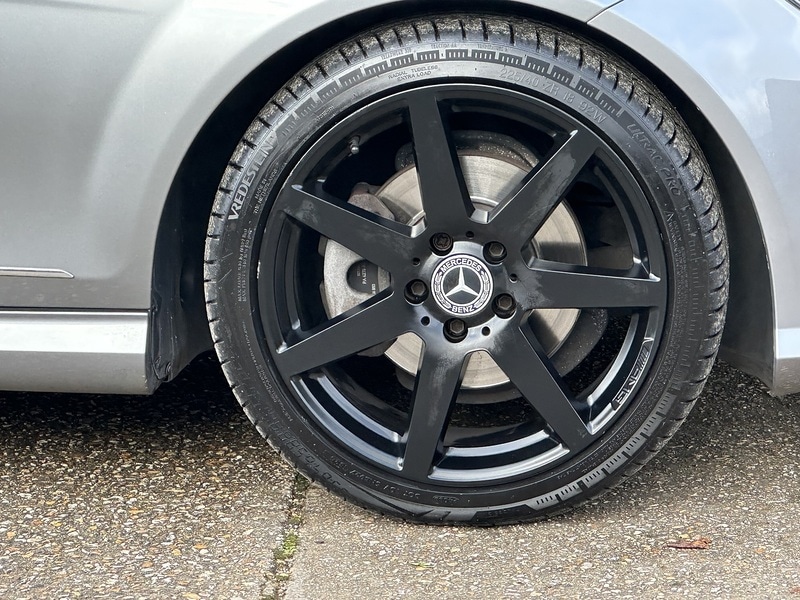 Used Mercedes-Benz C Class 2014 for sale - 76655503: Photo 32