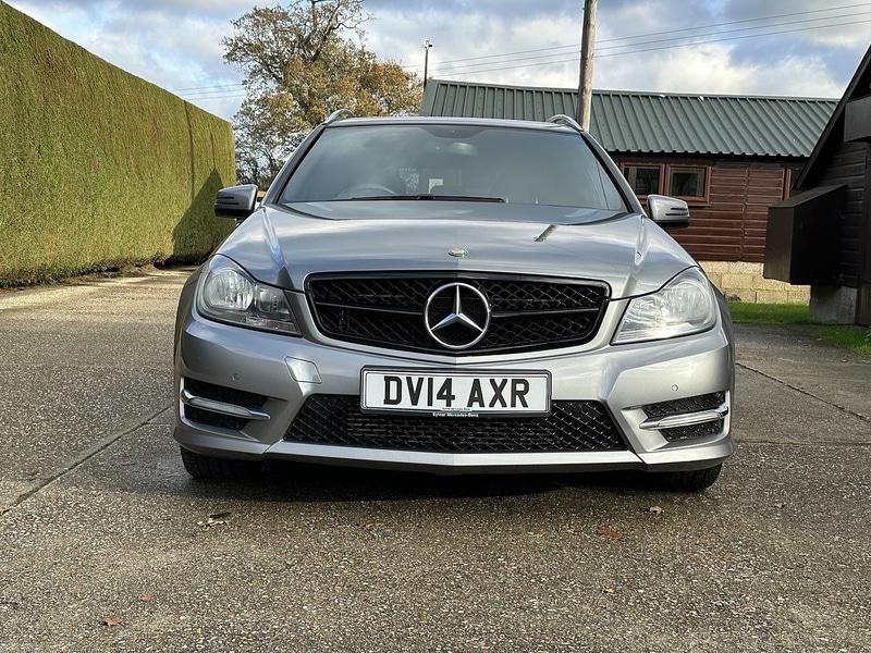 Used Mercedes-Benz C Class 2014 for sale - 76655503: Photo 4