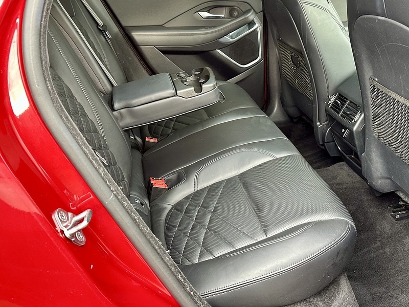 Used Jaguar E-Pace 2018 for sale - 76542884: Photo 20