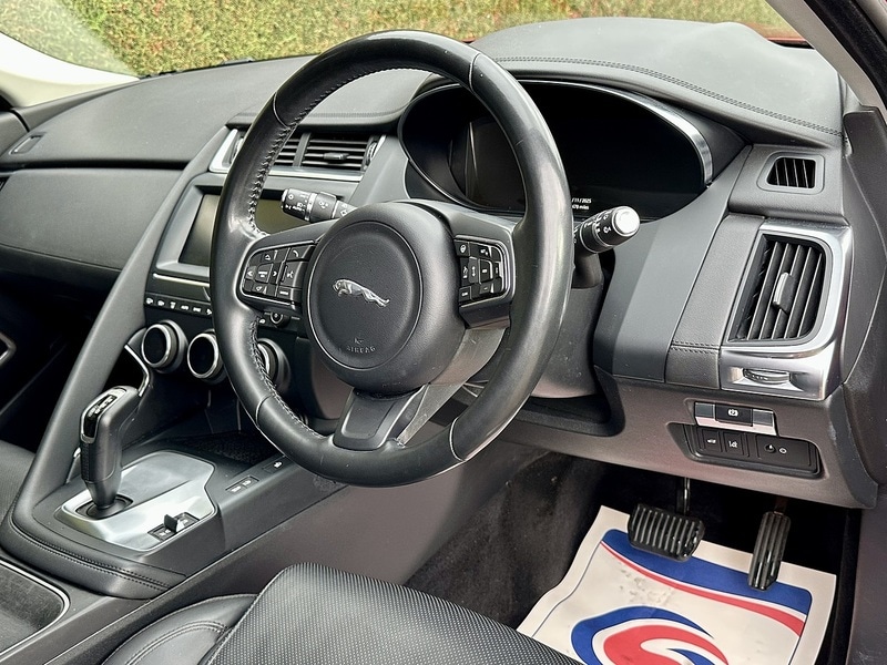 Used Jaguar E-Pace 2018 for sale - 76542884: Photo 21