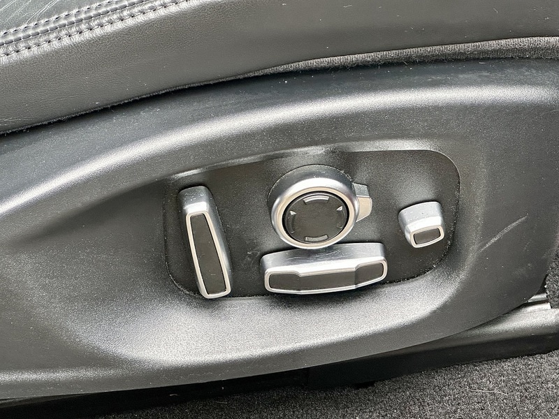 Used Jaguar E-Pace 2018 for sale - 76542884: Photo 25