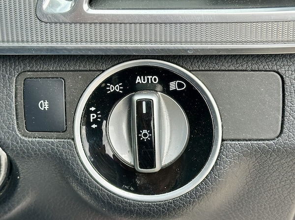 Used Mercedes-Benz E-Class 2014 for sale - 74791119: Photo 16